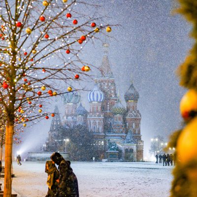 the-red-square-moscow-during-snow-storm-christma-2021-10-19-21-23-33-utc